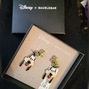 Disney  Baublebar Goofy earrings